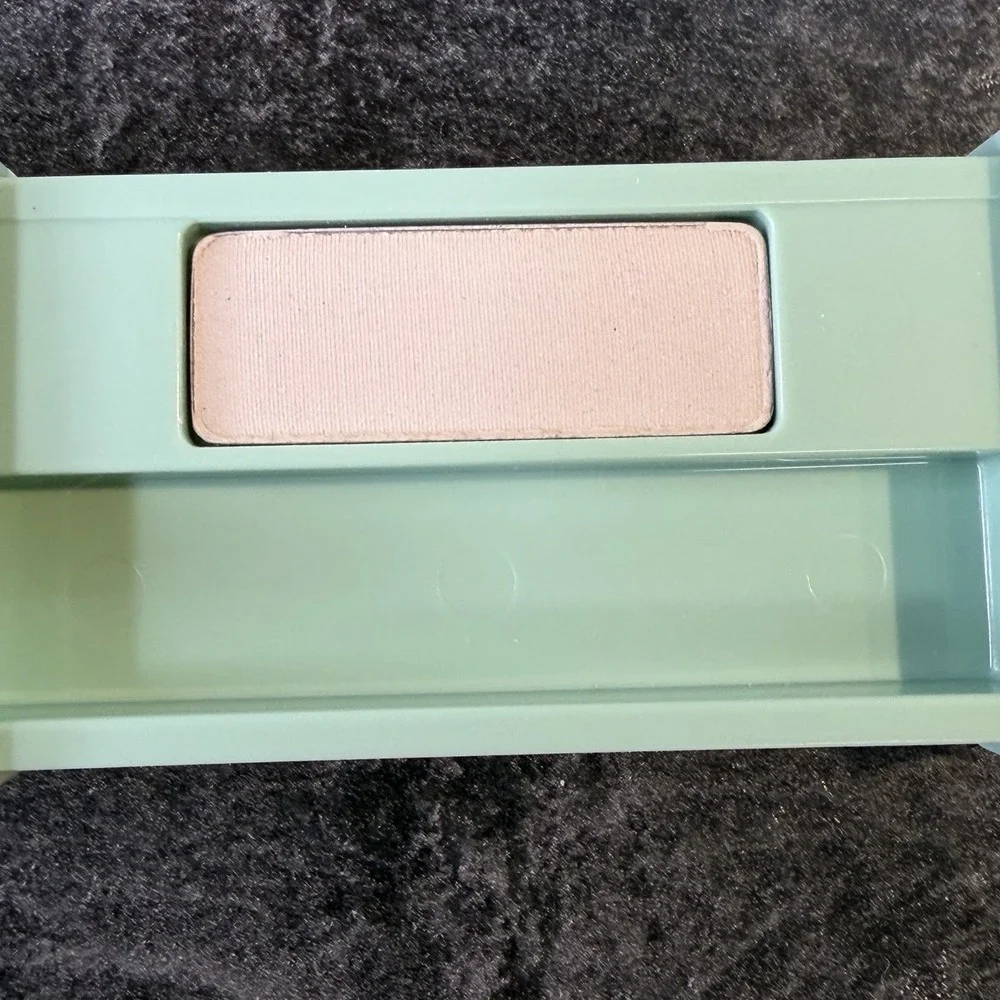 Vintage Clinique Stay The Day Eye Shadow 03 Angel Food .03 oz Discontinued NEW